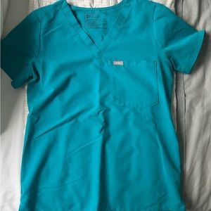 Teal Figs Catarina One-Pocket Scrub Top